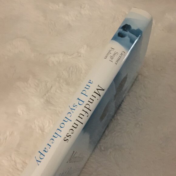'Mindfulness and Psychotherapy' Hardcover By Christopher K. Germer - Picture 4 of 6